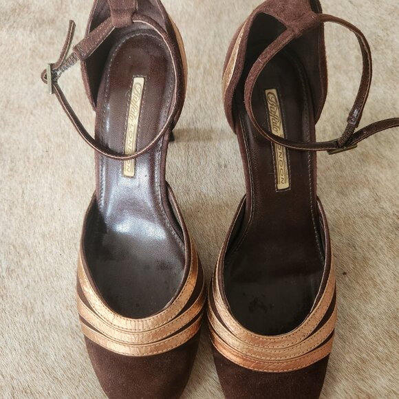 Glamorous brown & bronze suede pumps from London - Picture 2 of 5